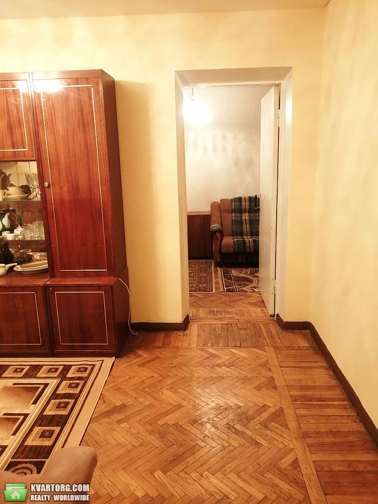Rent out 2-room apartment. Киев,  Леси Украинки бул — photo 2