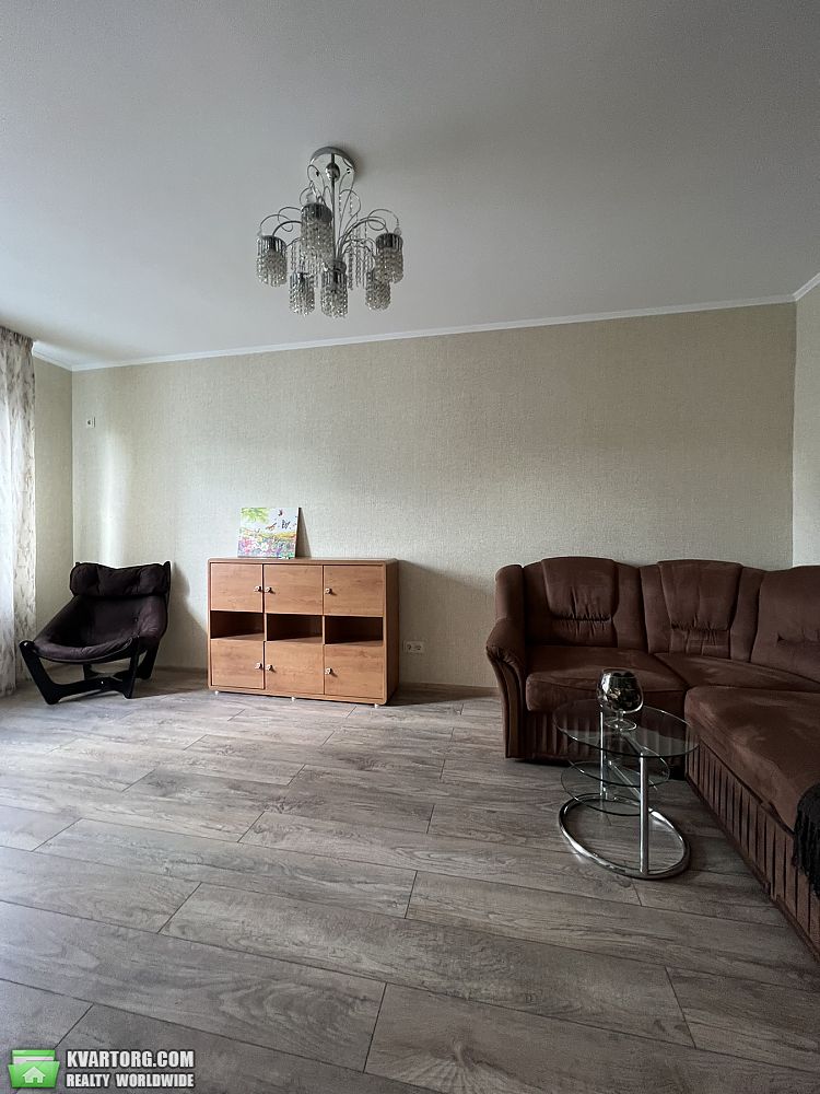 Rent out 1-room apartment. Киев,  Мишуги — photo 8