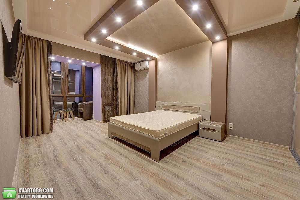 Rent out 2-room apartment. Киев,  Леси Украинки бул — photo 6