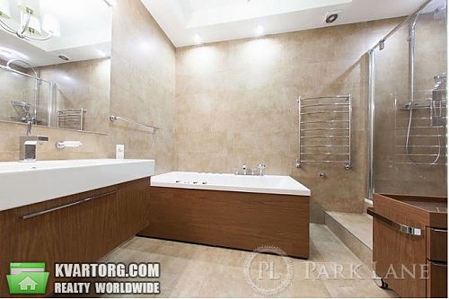 Sell 3-room apartment. Киев, Дмитриевская — photo 1