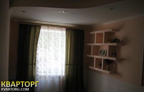 Rent out 2-room apartment. Киев,  Еленовская — photo 1