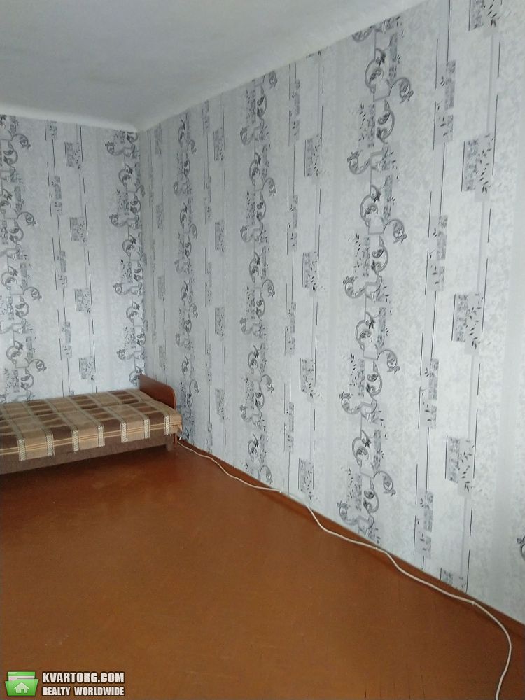 Rent out 1-room apartment. Киев,  Строителей — photo 7