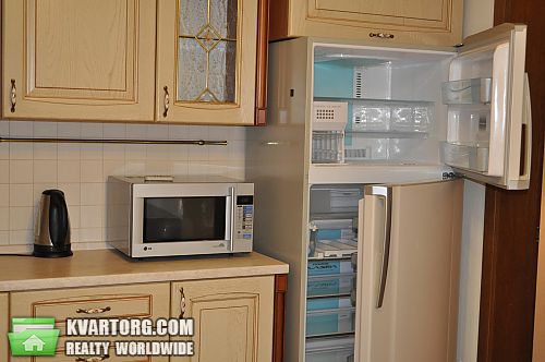 Rent out 3-room apartment. Киев, ул. Щорса — photo 4