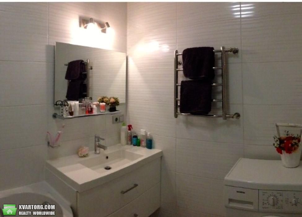 Rent out 2-room apartment. Киев,  Московская — photo 7