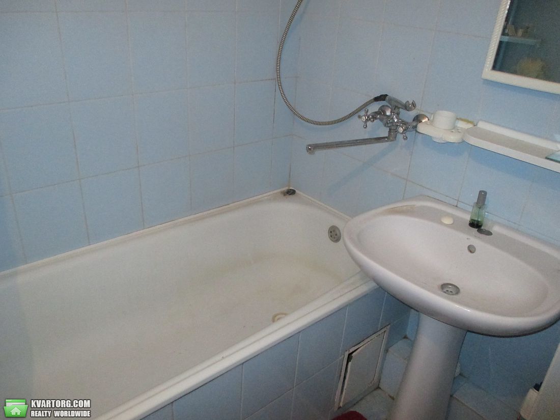 Rent out 1-room apartment. Киев,  Драгоманова — photo 4