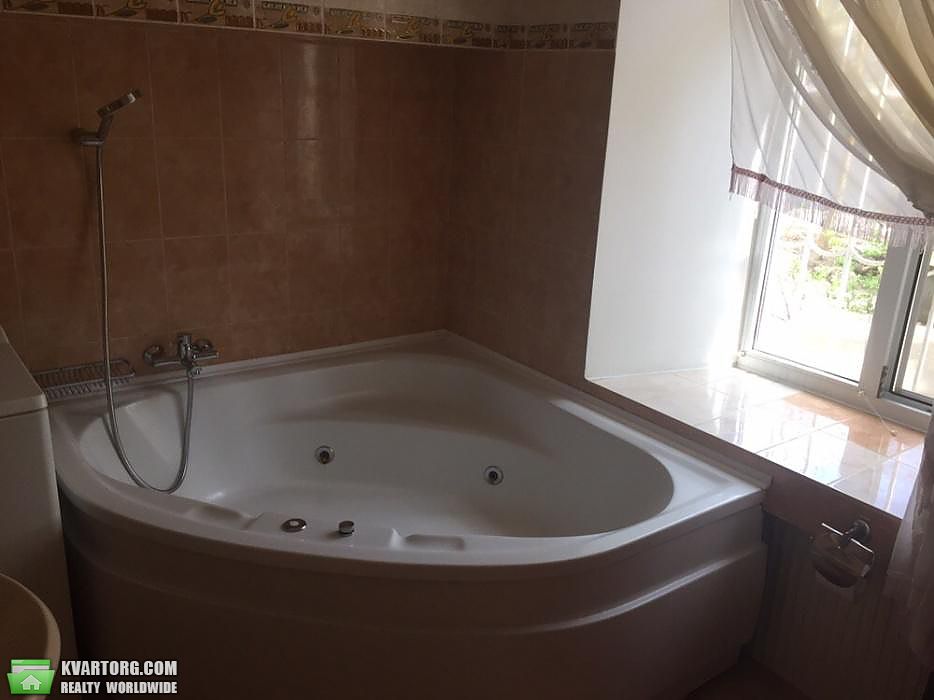 Rent out 3-room apartment. Киев,  Гончара — photo 8