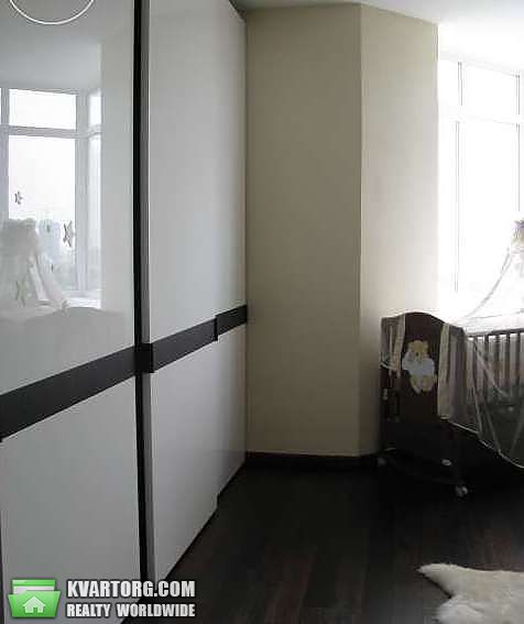 Sell 2-room apartment. Киев, Щорса — photo 2
