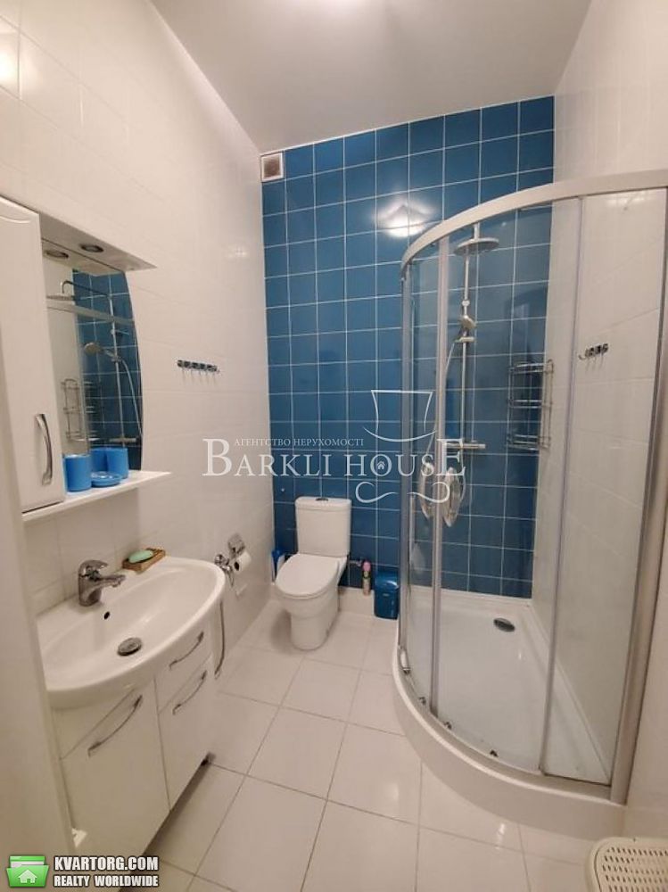 Rent out 2-room apartment. Киев,  Воздвиженская — photo 7