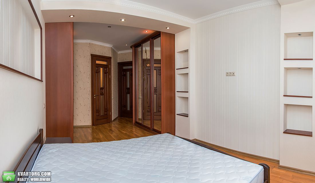Rent out 5-room apartment. Киев,  Круглоуниверситетская — photo 3