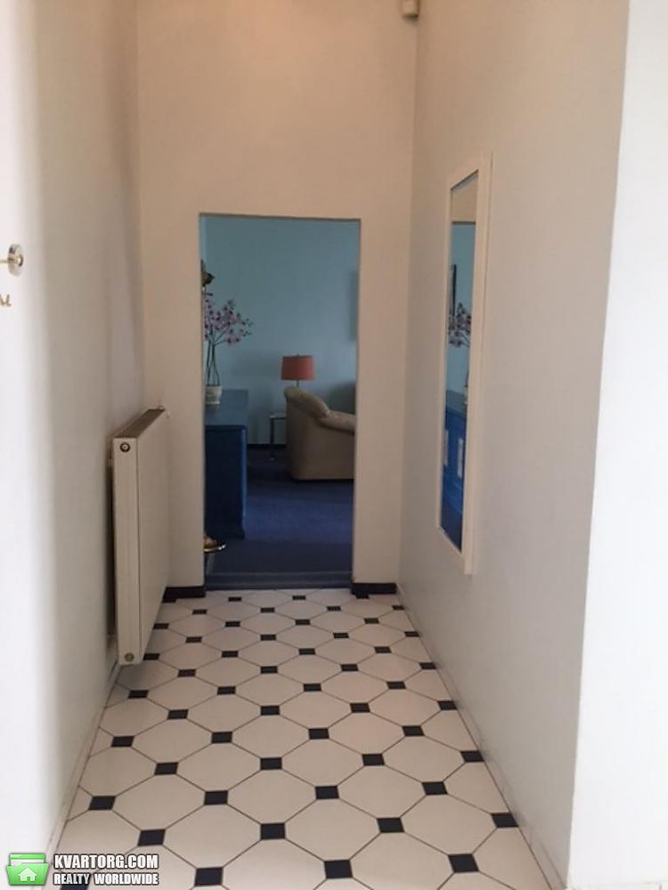 Rent out 2-room apartment. Киев,  Большая Васильковская — photo 7