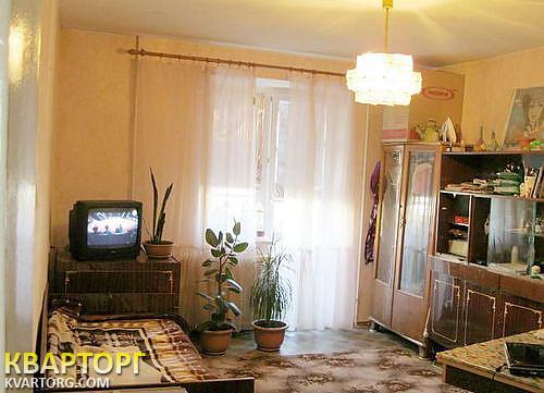 Sell 2-room apartment. Киев,  Строителей — photo 1