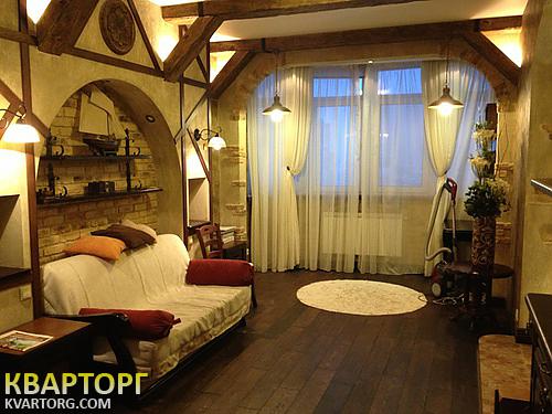 Rent out 1-room apartment. Киев,  Дмитриевская — photo 1