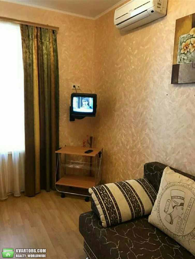 Sell 1-room apartment. Одесса, Ришельевская — photo 1