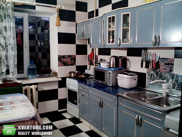 Sell 3-room apartment. Киев,  Лукьяновская — photo 1