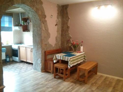 Rent out house. Киевская обл., молодежная — photo 1