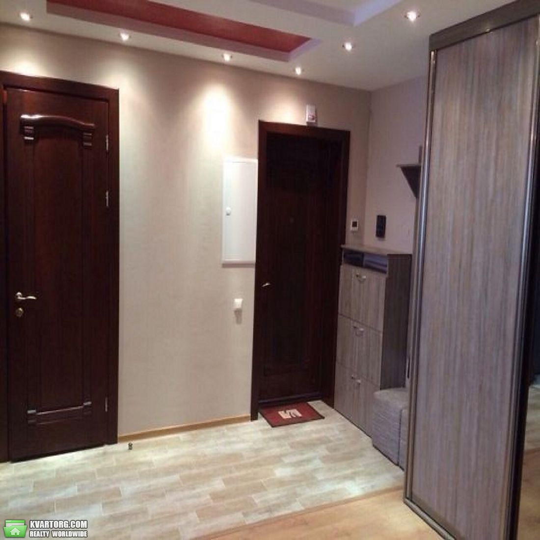 Rent out 3-room apartment. Киев, Ернста — photo 10