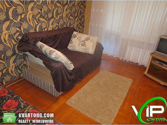 Rent out 1-room apartment. Харьков,  Пр-кт Людвига Свободы — photo 1