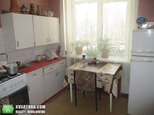 Sell 3-room apartment. Киев,  Половецкая — photo 1