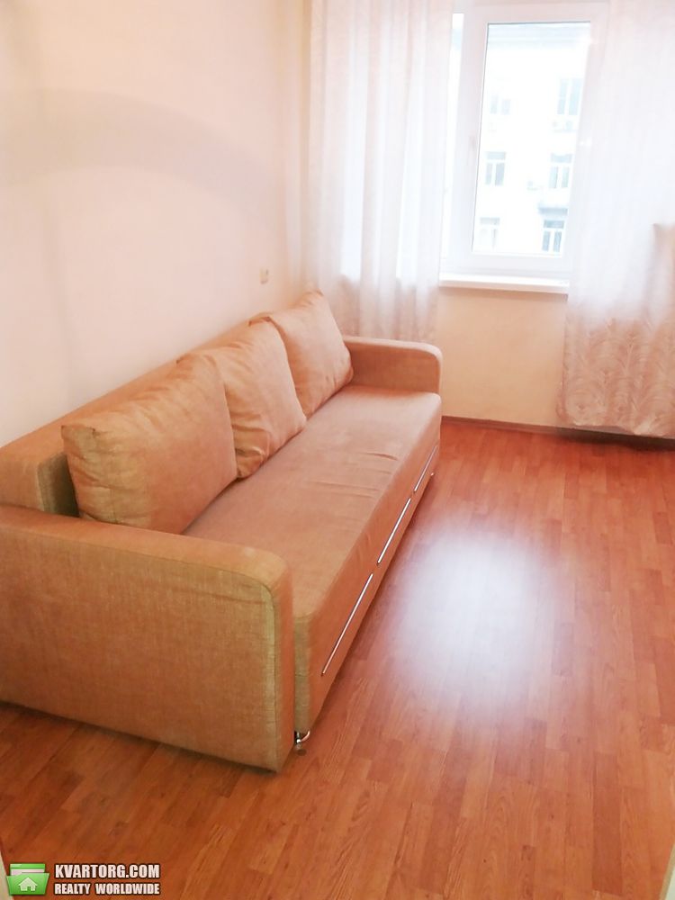 Rent out 2-room apartment. Киев,  Багговутовская — photo 5