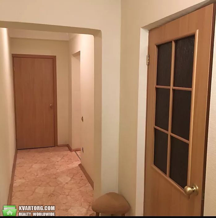 Rent out 3-room apartment. Киев,  Энтузиастов — photo 4