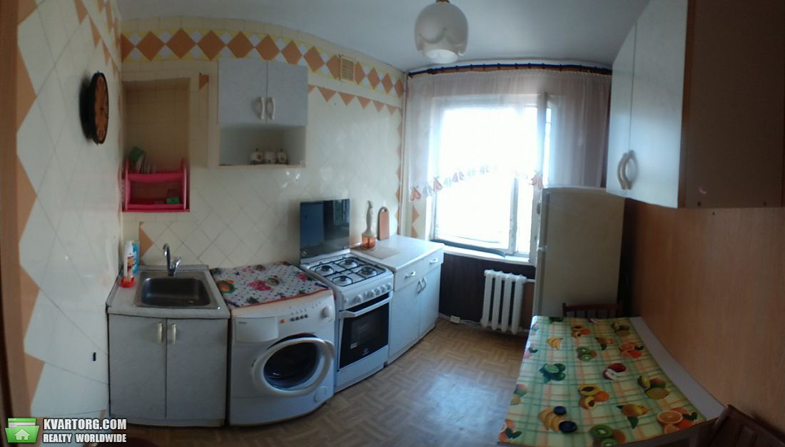 Rent out 2-room apartment. Одесса,  Солнечная — photo 2
