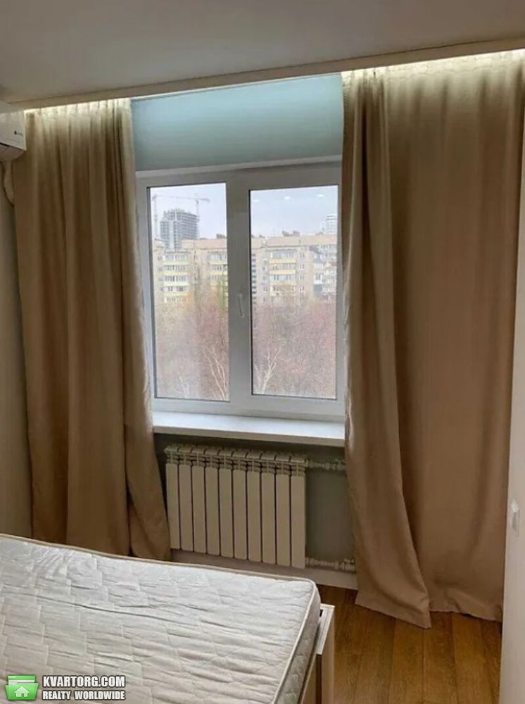 Rent out 1-room apartment. Киев, Остапа Вишни — photo 5