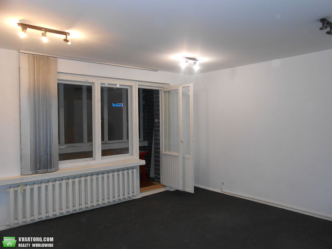 Rent out office. Киев,  Старонаводницкая — photo 1