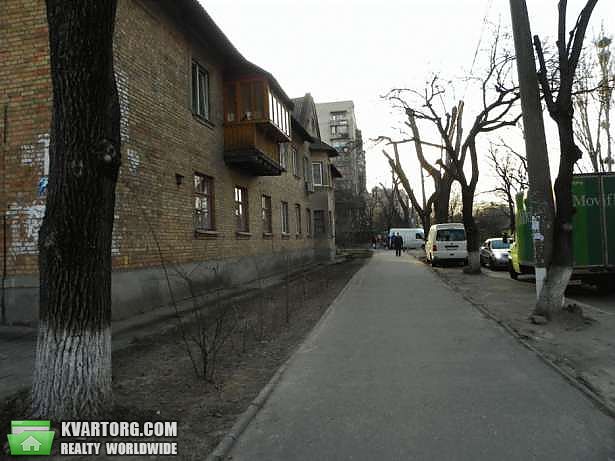 Sell 3-room apartment. Киев,  Стратегическое шоссе — photo 1