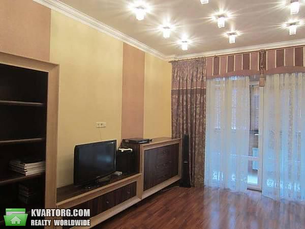 Sell 2-room apartment. Киев,  Мирного Панаса — photo 1