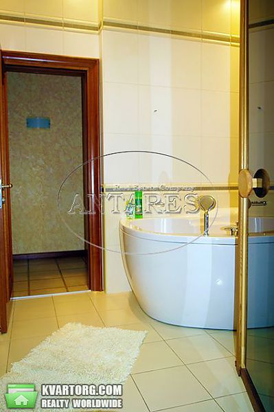 Rent out 3-room apartment. Киев, Леси Украинки бул — photo 9