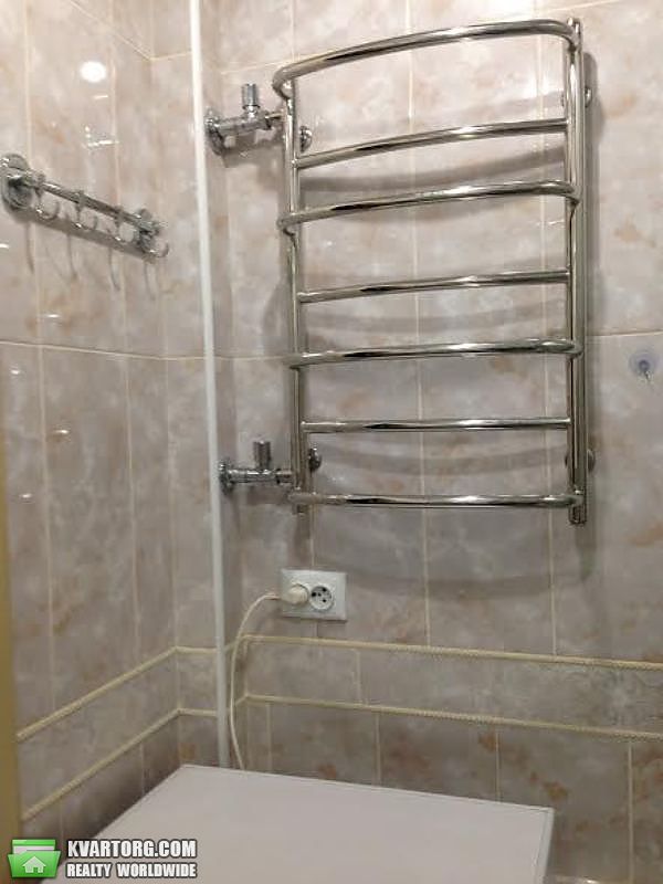 Sell 3-room apartment. Киев,  Святошинская пл — photo 10