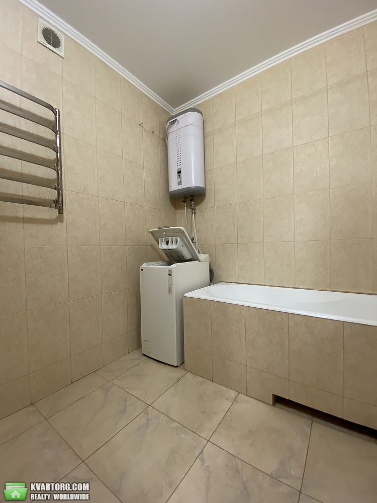 Sell 2-room apartment. Киев,  Срибнокильская — photo 8