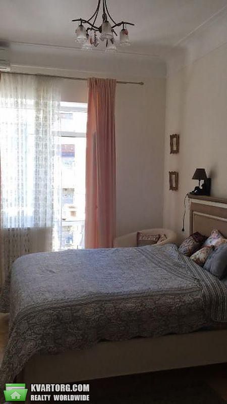 Rent out 2-room apartment. Киев,  Дарвина — photo 4