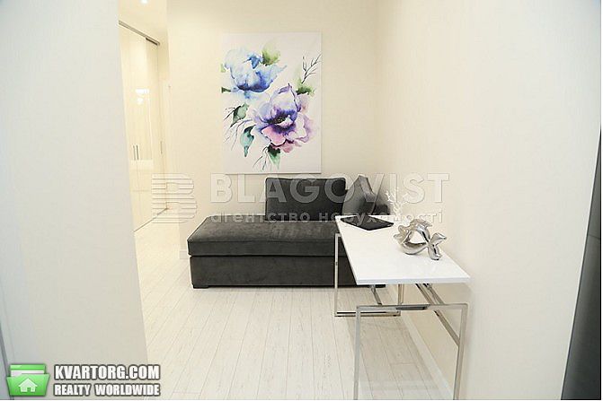 Sell 4-room apartment. Киев, Драгомирова — photo 2
