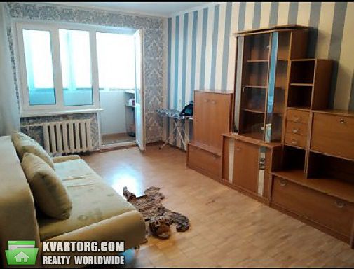 Rent out 2-room apartment. Киев,  Салютная — photo 6