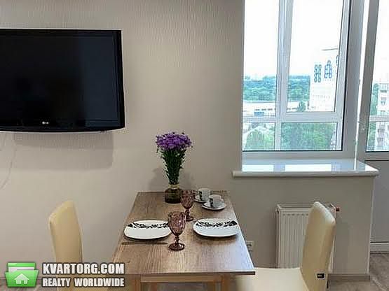 Rent out 1-room apartment. Киев,  Гарматная — photo 2