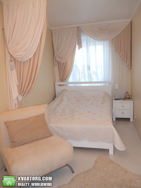 Rent out 2-room apartment. Борисполь, Соцгородок — photo 2