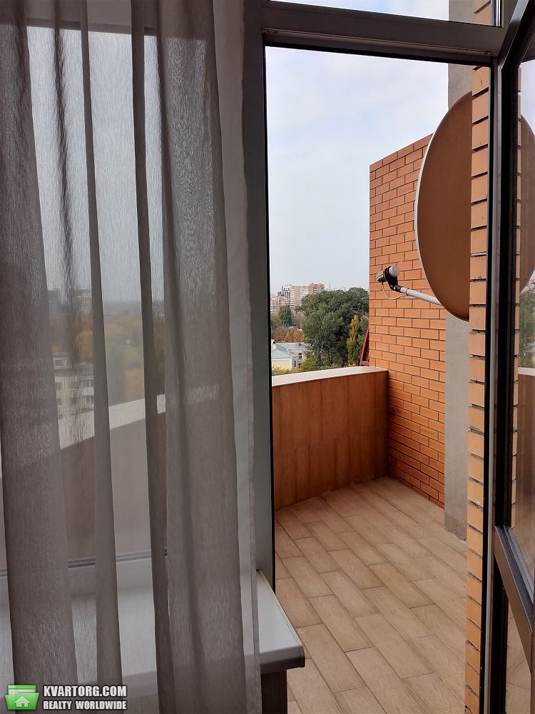 Rent out 3-room apartment. Киев,  Леси Украинки бул — photo 8