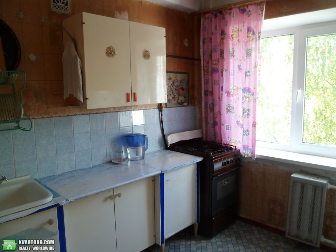 Rent out 2-room apartment. Киев,  Малиновского — photo 3