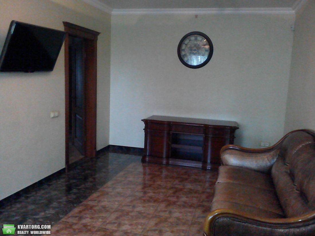 Rent out 3-room apartment. Одесса, Ильфа и  Петрова — photo 6