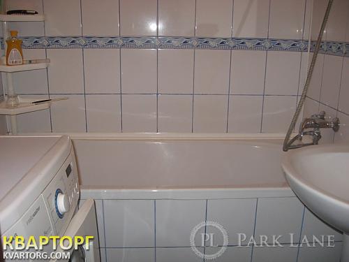 Sell 3-room apartment. Киев,  Малокитаевская — photo 5