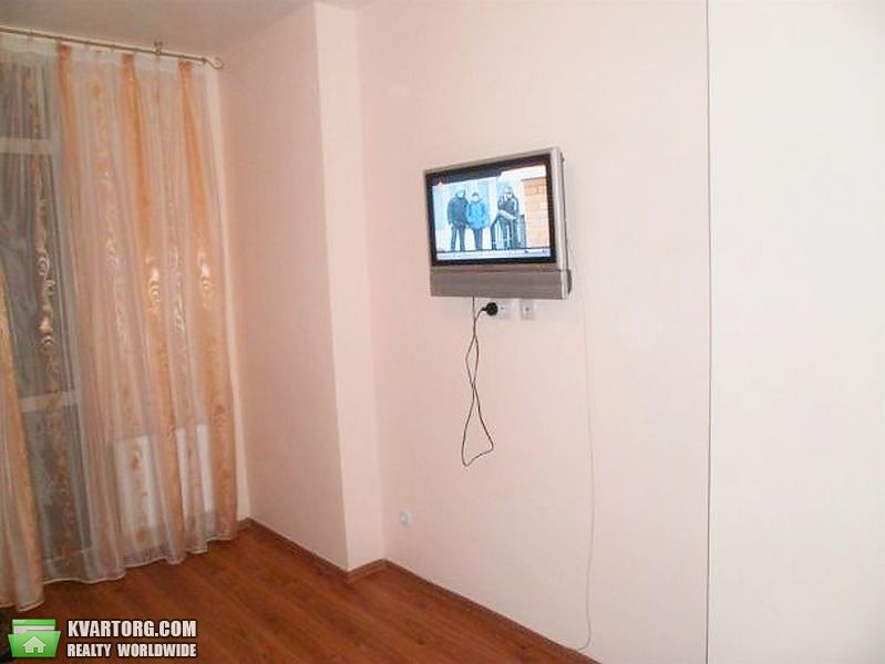Rent out 1-room apartment. Киев,  Гетьмана — photo 5