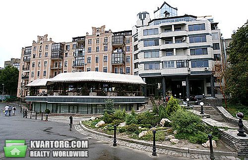 Sell 4-room apartment. Киев,  Большая Житомирская — photo 3