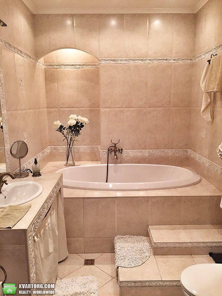 Rent out 2-room apartment. Киев,  Черновола — photo 8