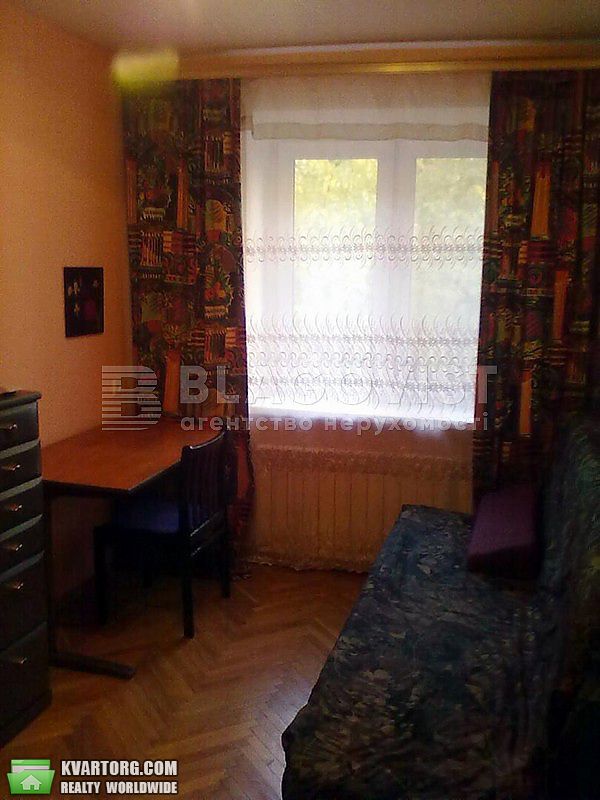 Rent out 3-room apartment. Киев,  Жилянская — photo 4