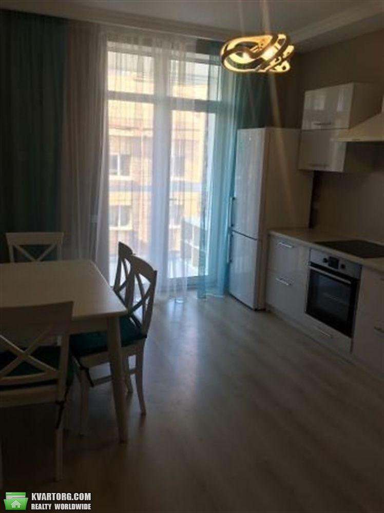 Rent out 1-room apartment. Киев, Соломнская — photo 2