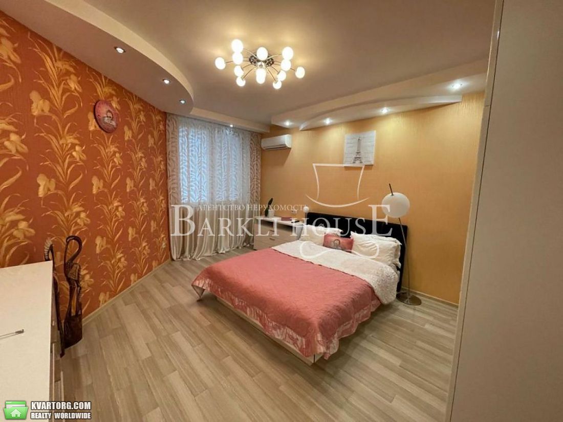 Rent out 3-room apartment. Киев,  Вышгородская — photo 5