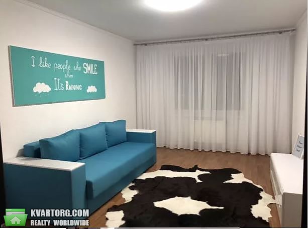 Rent out 2-room apartment. Киев,  Гмыри — photo 4