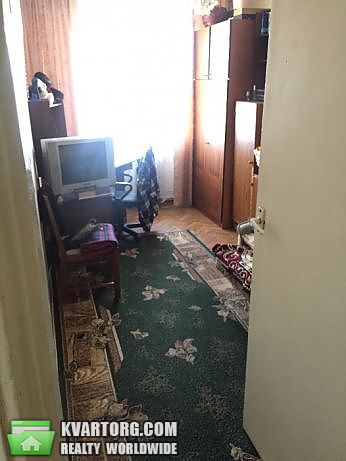 Sell 2-room apartment. Киев,  Комарова — photo 3