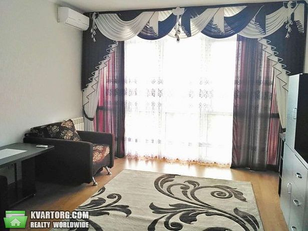 Rent out 2-room apartment. Харьков, Героев Труда — photo 1